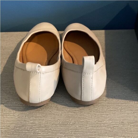 J. Crew Tan Leather Ballet Flats Size 7.5 - Picture 6 of 7